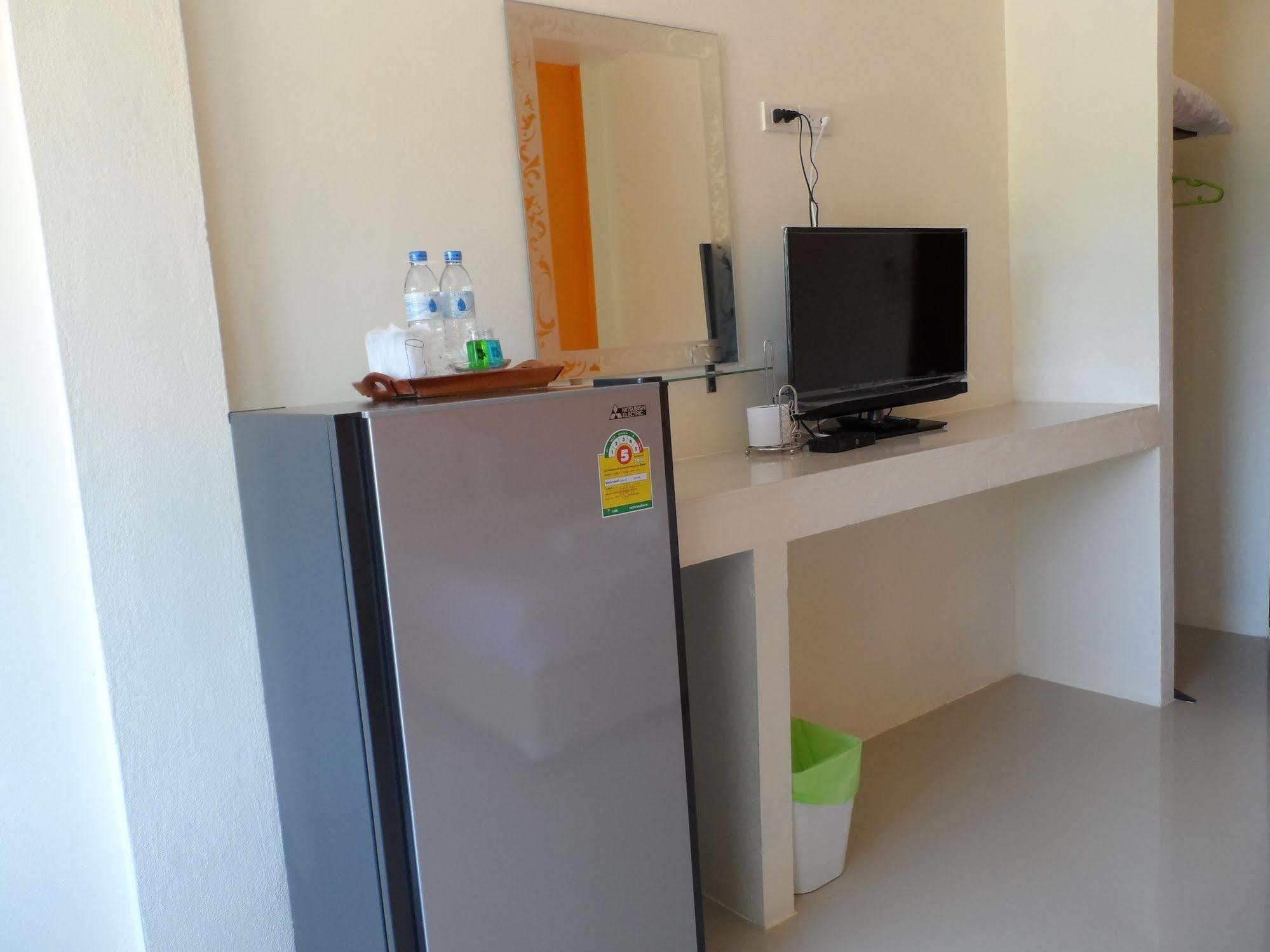 Oyo 902 Life And Love Resort Ao Nang Esterno foto